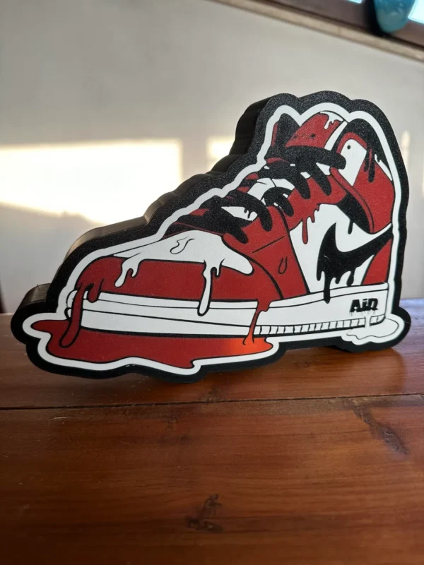 LAMPARA NIKE ROJA